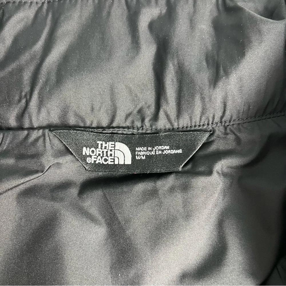 NWT The North Face Everyday Insulated Vest Black Puffer Branded Men’s Size M
